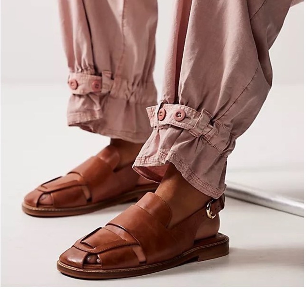 NWOB Free People Libby Fisherman Brown Vachetta Leather Slingback Sandals 9.5